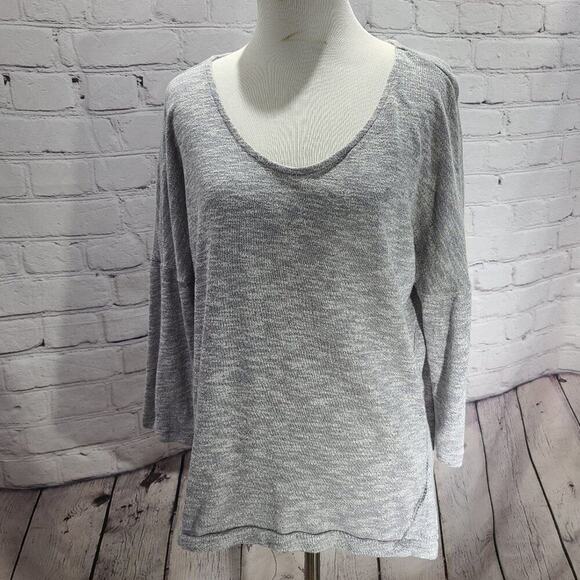 A.N.A Gray three quarter sleeve sweater Hi Low cut - Picture 2 of 10